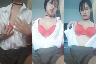 bokep indo meru chan colmek mendesah